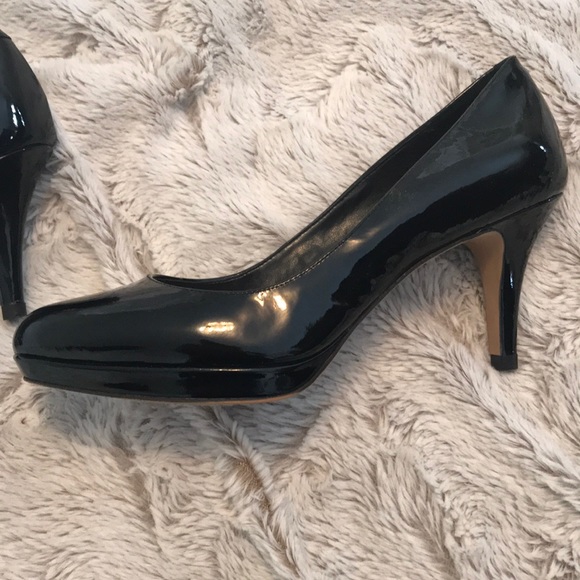 Vince Camino black patent heels - Picture 2 of 2